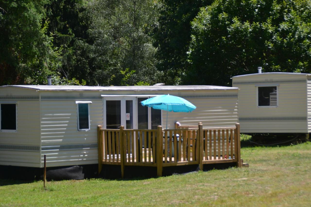 Camping Les Roussilles Saint-Sylvestre  Buitenkant foto